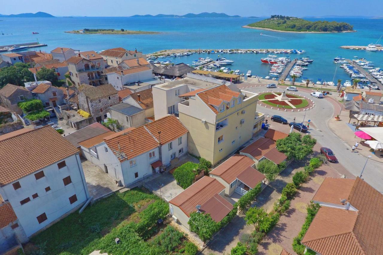 Lavender Mobile Houses Pakoštane Exterior foto